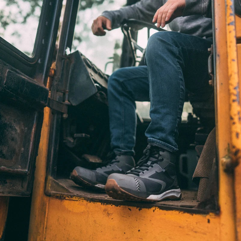 Men's Safety Shoes & Work Boots